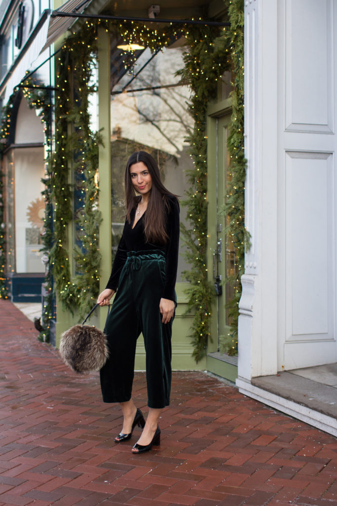 https://www.inacitynight.com/wp-content/uploads/2019/12/black-velvet-bodysuit-green-velvet-pants-683x1024.jpg